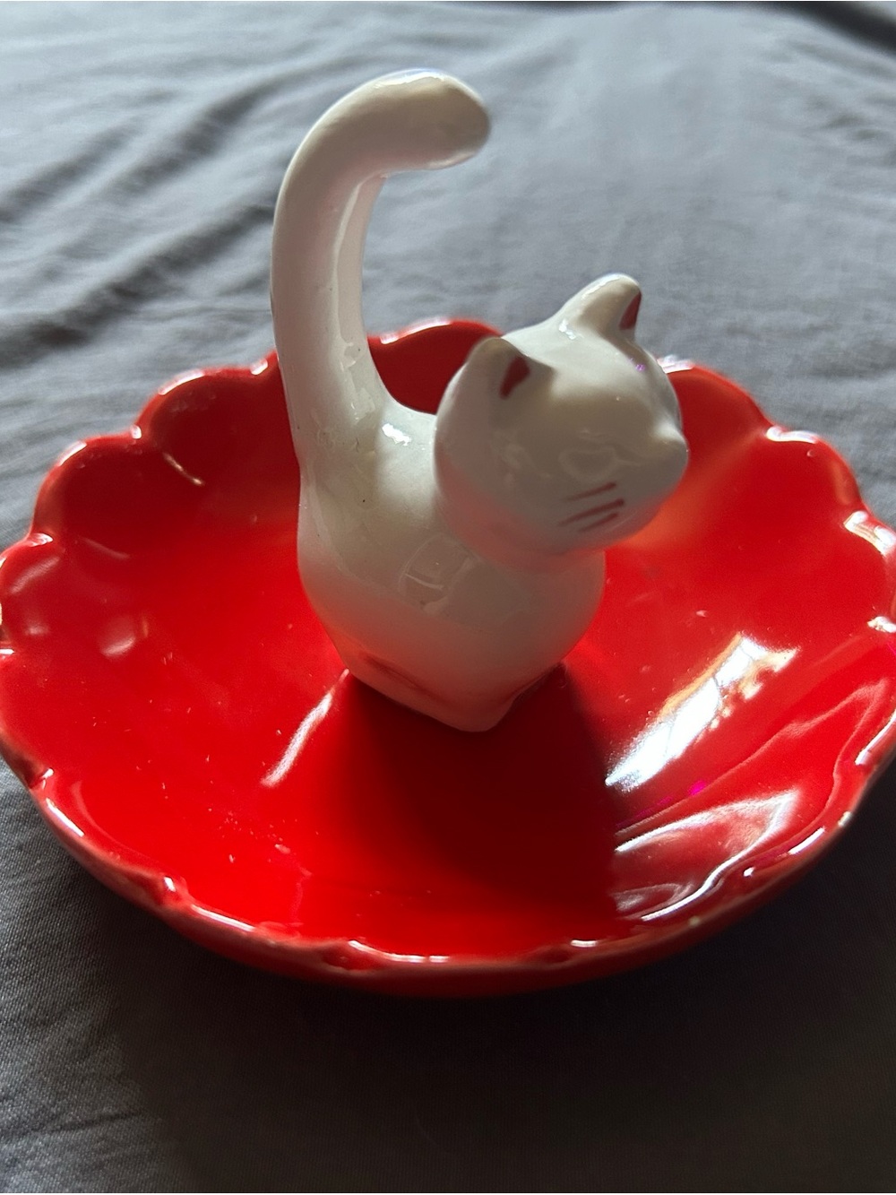 Ceramic Cat Ring Dish - White Cat on Red Bowl